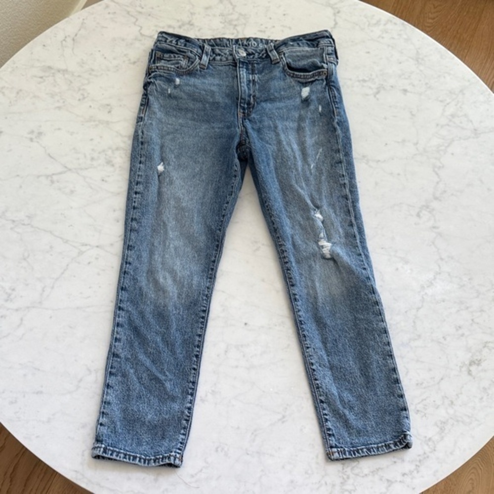 Gap Kids Girls Size 10 Plus Girlfriend Jeans Distressed Medium Wash Denim